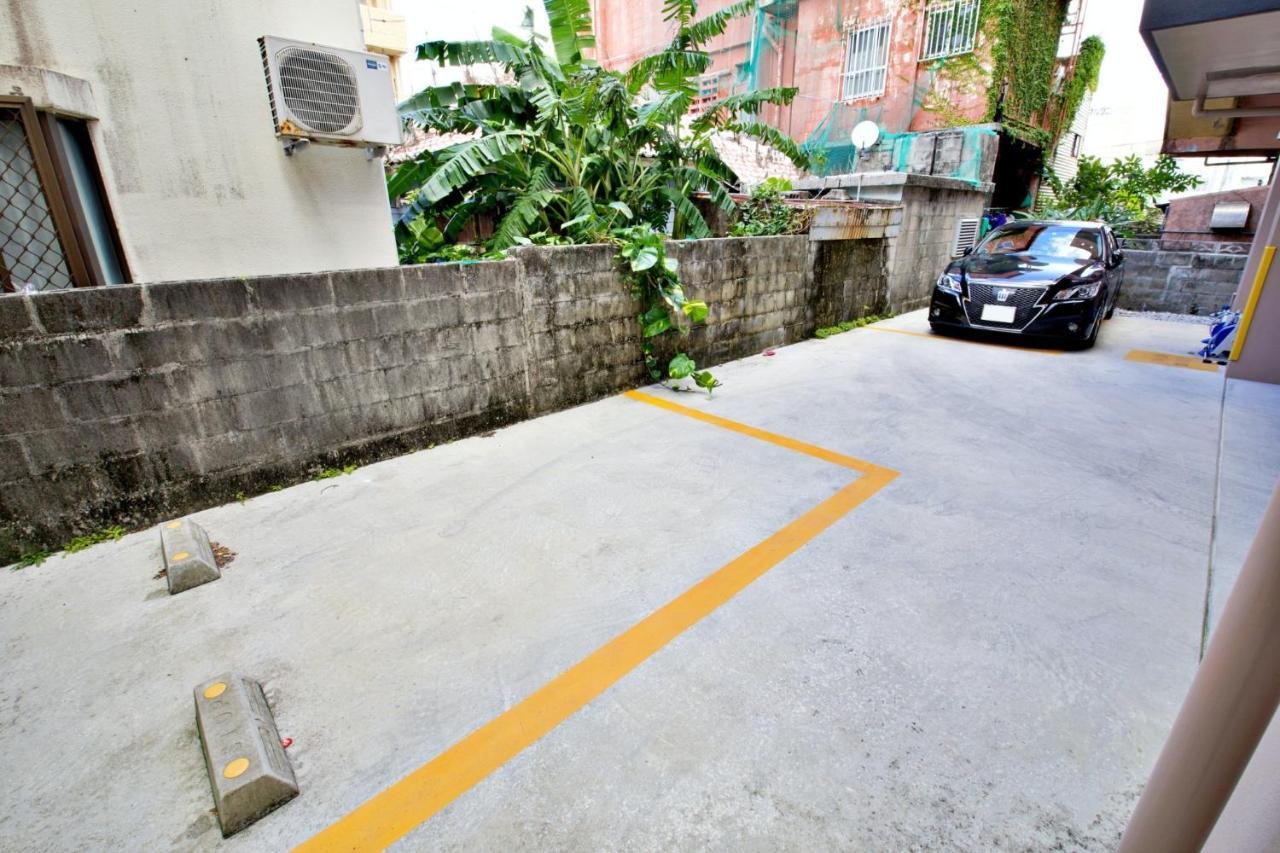Tommy Condominium Wakasa 501 Naha Bagian luar foto